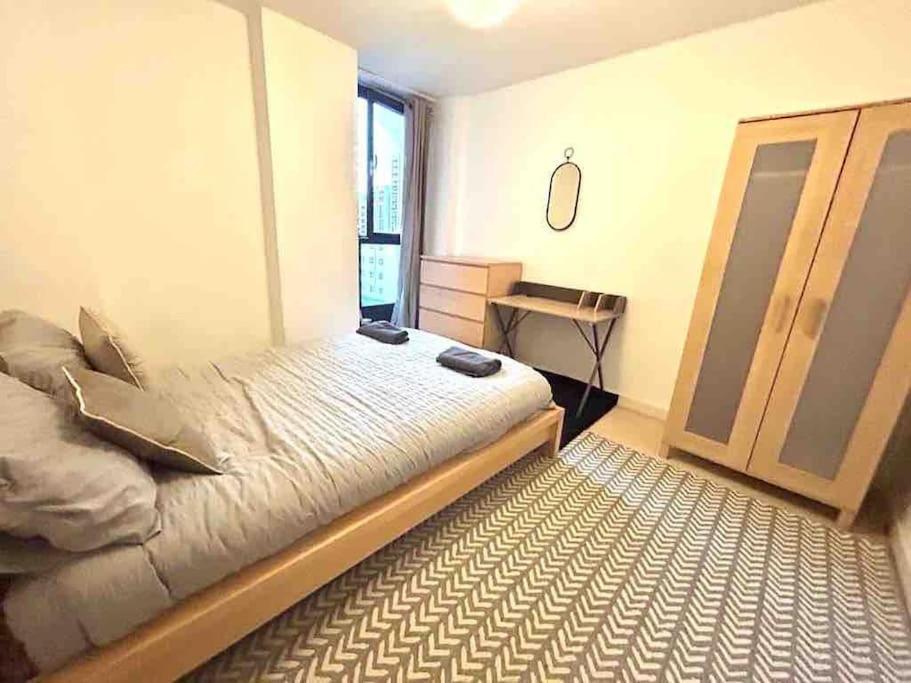 O2 Excel City Airport Apartment London Ngoại thất bức ảnh